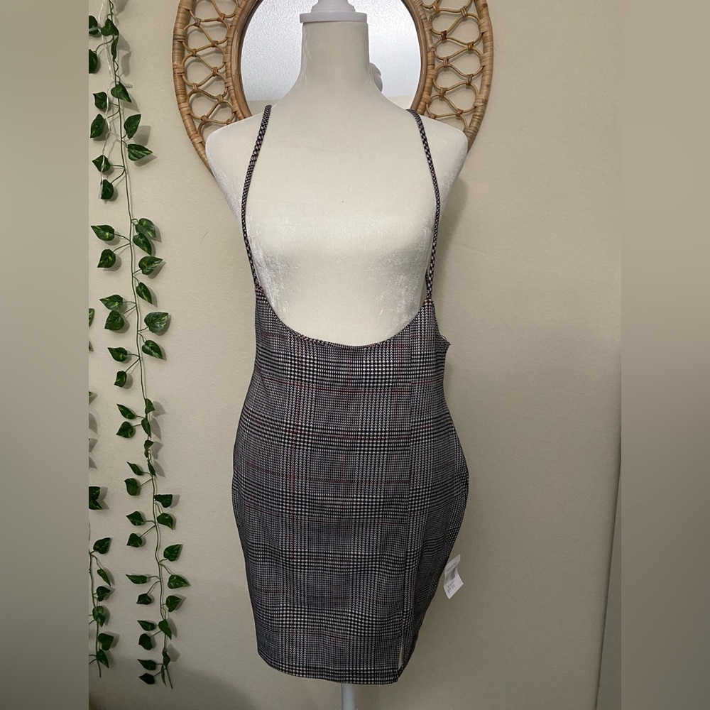 Lovely Day Overall Plaid Grey/Red/Black Skirt